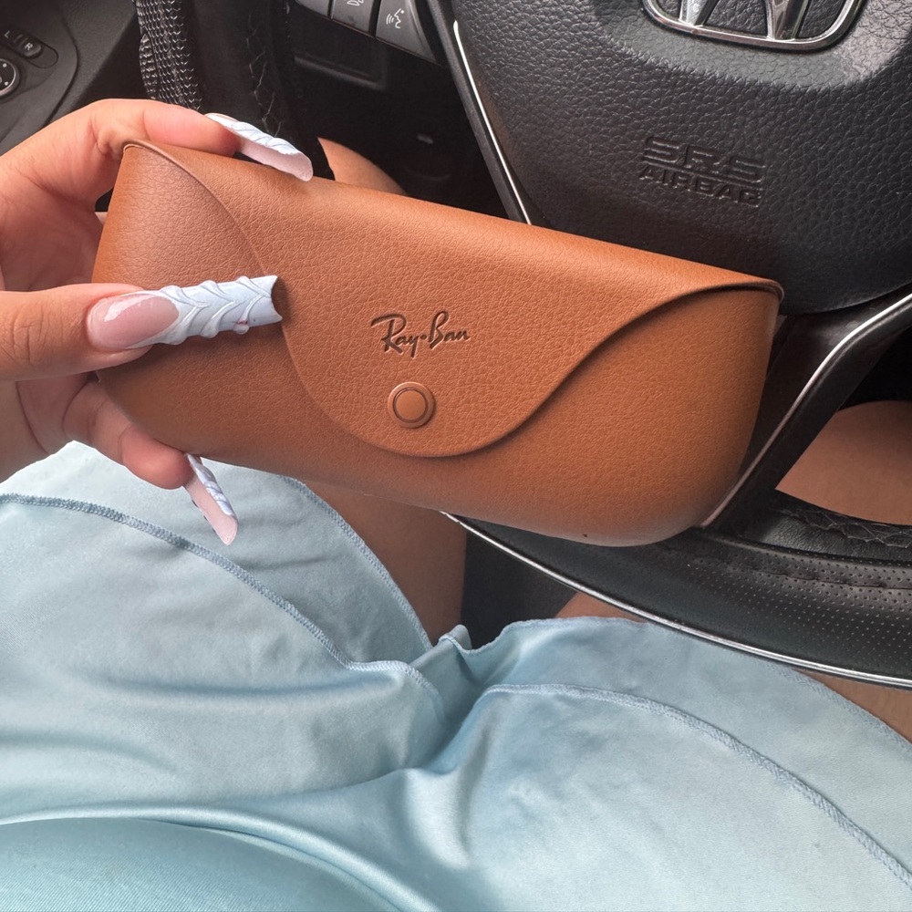 Ray-Ban meta glasses